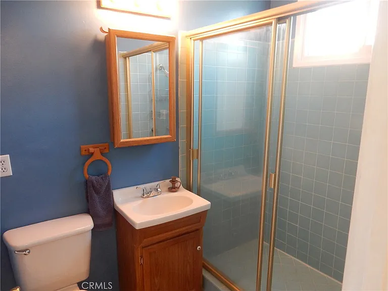 8000 Sale Ave — Photo 10
