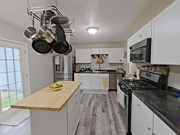4th image of 501 Richmond Dr