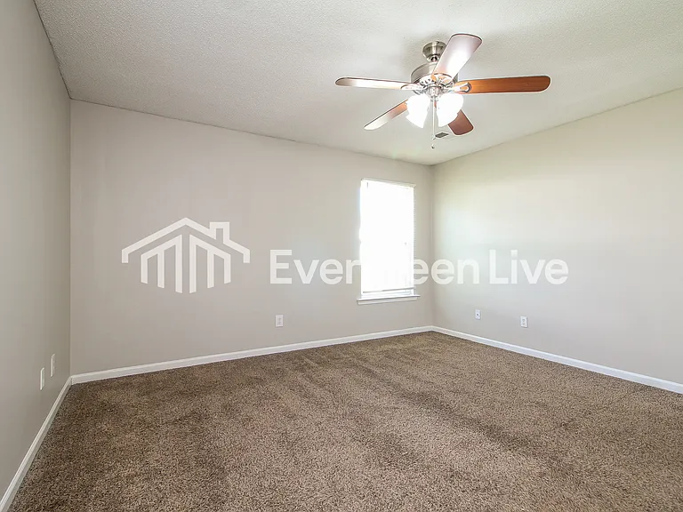481 Candleglow Dr — Photo 11