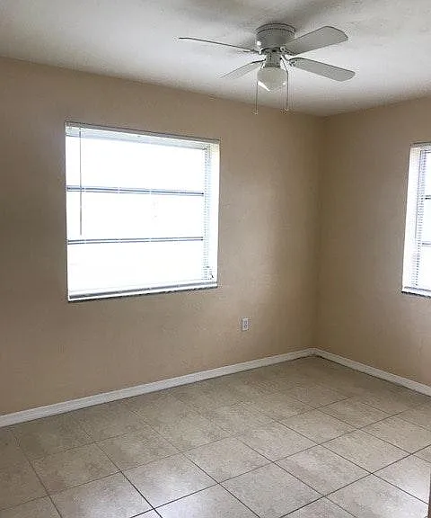 6195 Deming Ave — Photo 10