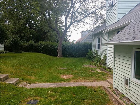 5th image of 120 Retford Dr