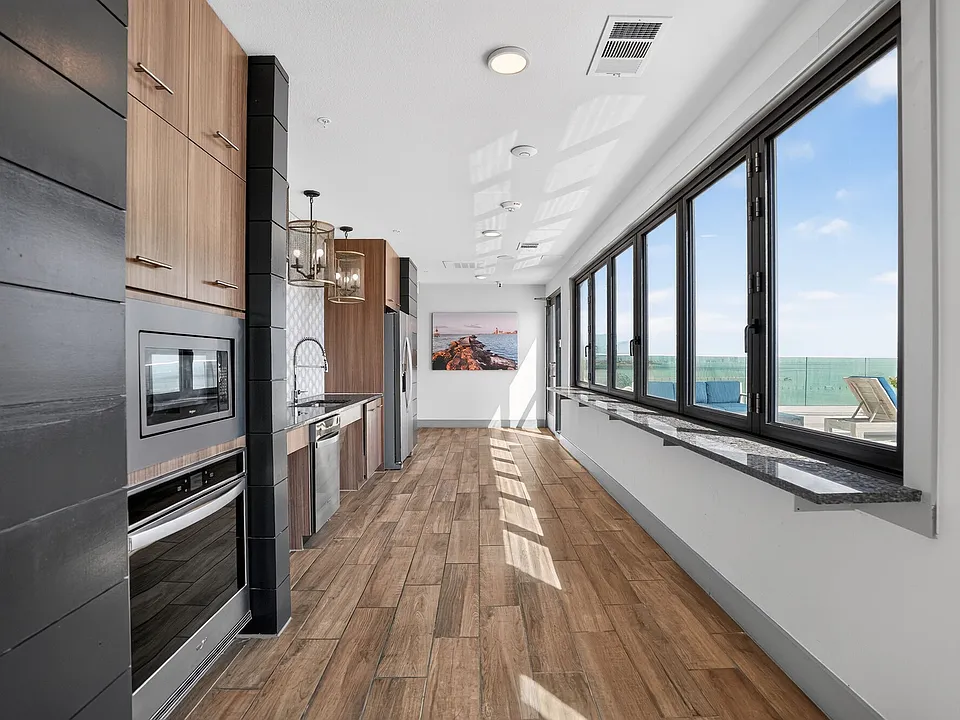 Luxury oceanside kitchen at The Alexa in Corpus Christi, TX.