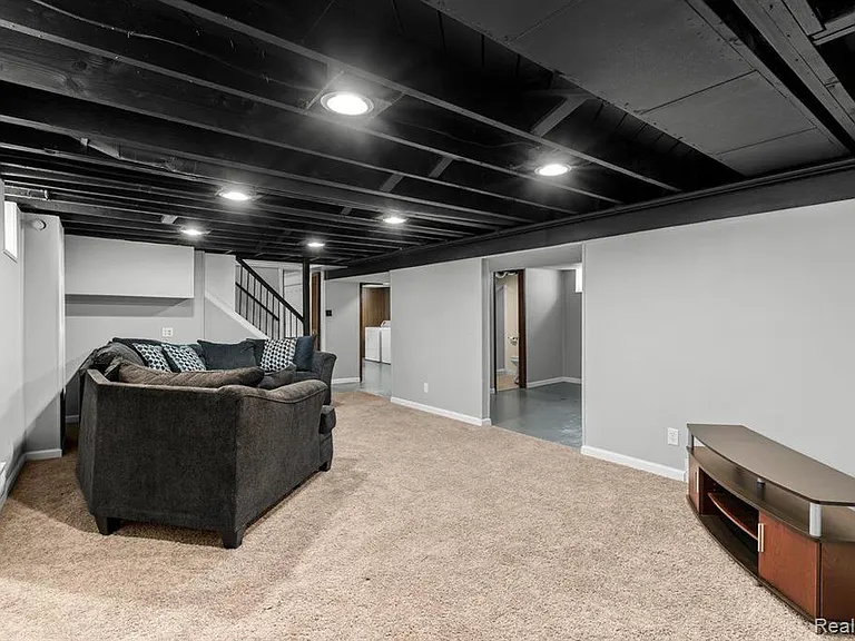 1515 Mohawk Ave — Photo 16
