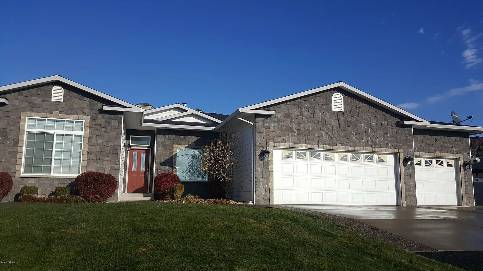 5809 Englewood Ave photo 1