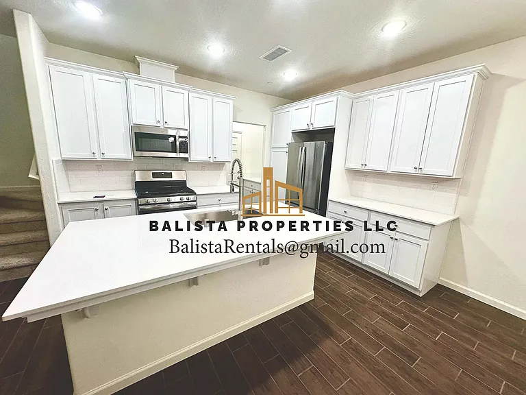 6312 E Moscato Dr — Photo 1