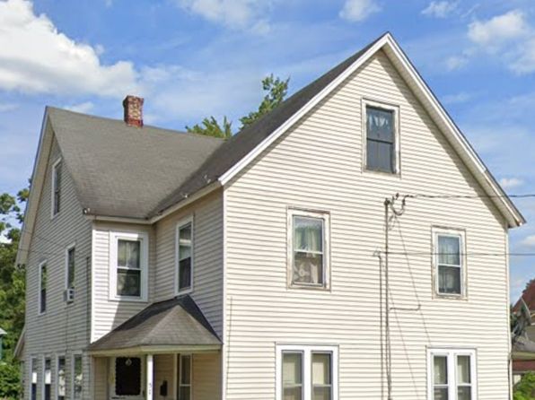 57 Foster St