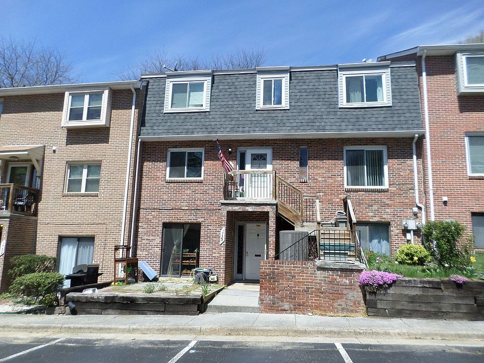 2nd image of 1735 Donlee Dr