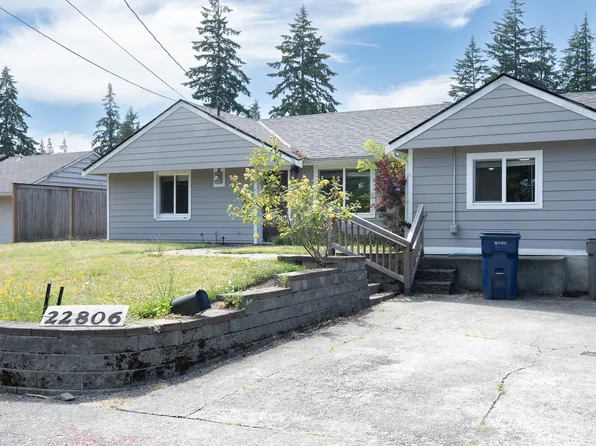 22806 53rd Ave W, Mountlake Terrace, WA 98043