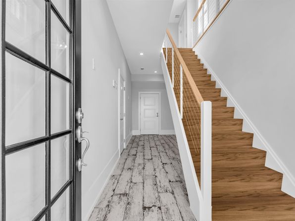 117 Taylor Ave, Strathmere, NJ 08248