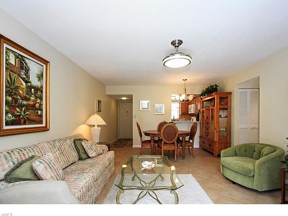 5th image of 87 N Collier Blvd APT C8