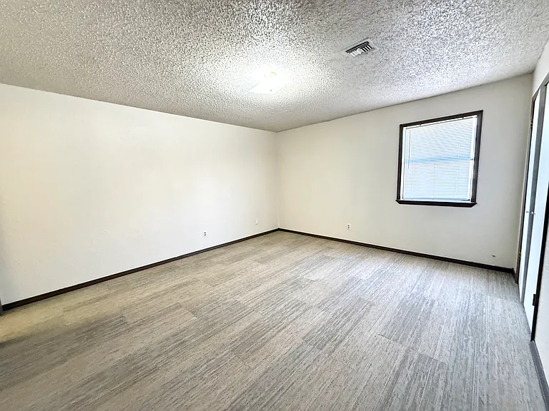 517 A St NW #2 — Photo 7