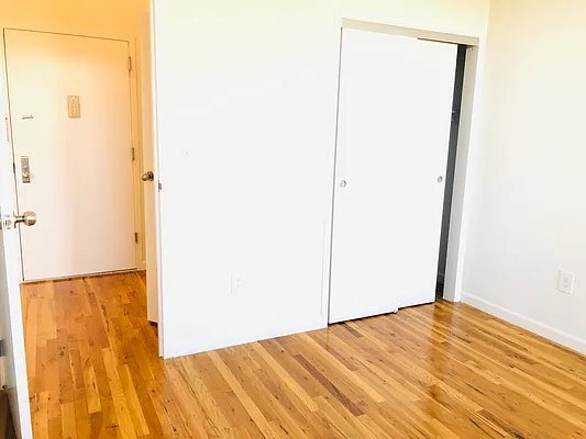 Rented by Mauro Bros Real Estate Services LLC | media 8