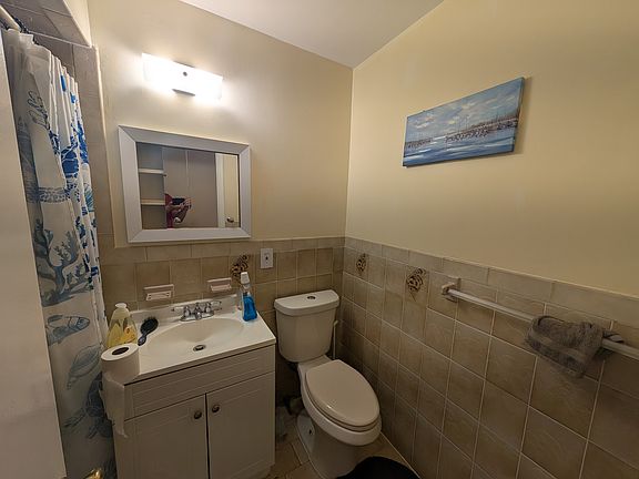 5th image of 316 Saint Johns Ave Floor 1
