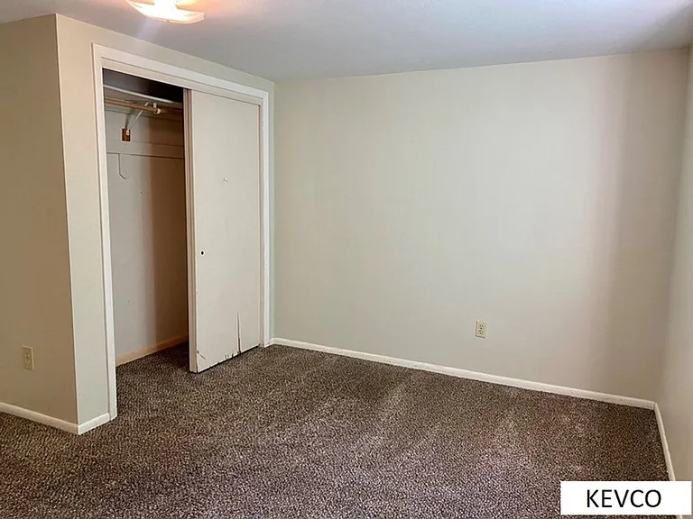 2805 Redwing Rd — Photo 20