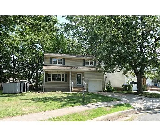 6 Saint Matthews Dr photo 1