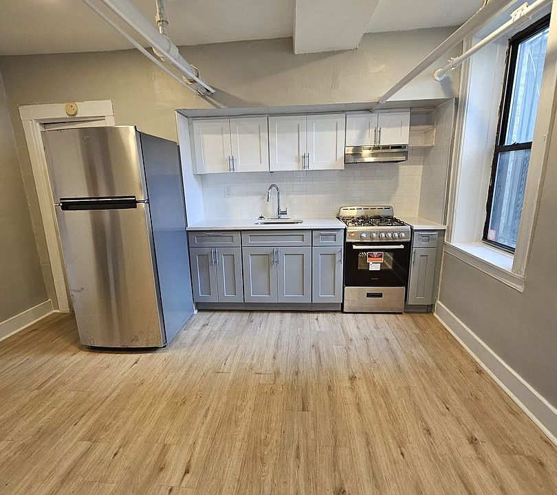 2nd image of 46 N Arlington Ave APT B4
