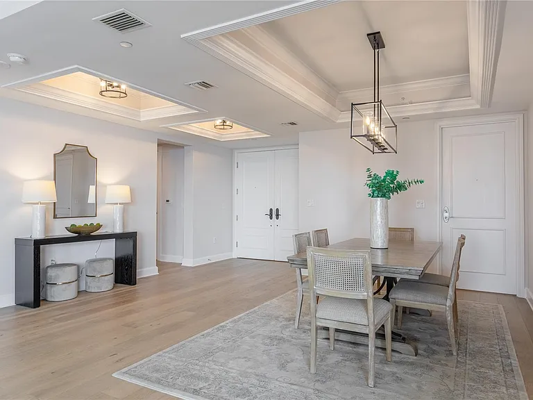 300 Beach Dr NE #1904 — Photo 5