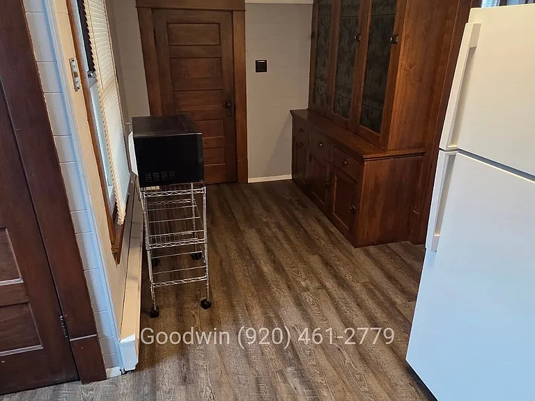 919 Harney Ave #A — Photo 6