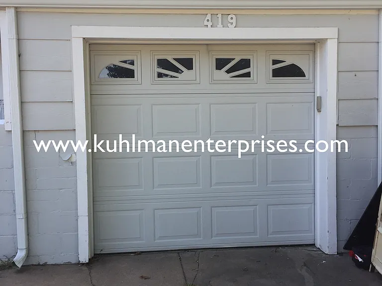 1-car garage with automatic opener and remote