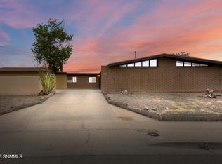 1635 Country Club Cir, Las Cruces, NM 88001