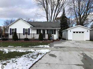 702 N Lansing St, Mt Pleasant, MI 48858