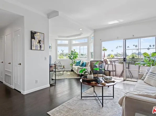 4455 Hazeltine Ave APT 201, Sherman Oaks, CA 91423