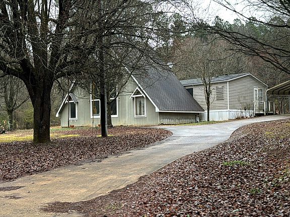 2nd image of 399 Eden Valley Rd SE