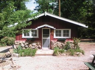 1306 Lake St, Bull Shoals, AR 72619
