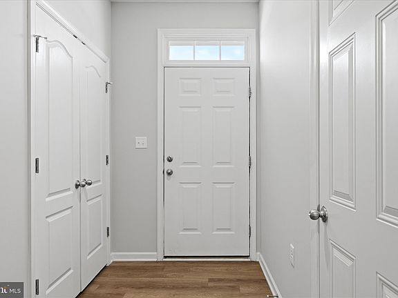 3rd image of 117 Stribling Way