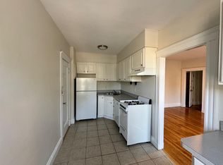 30 Langdon St APT 7, Cambridge, MA 02138