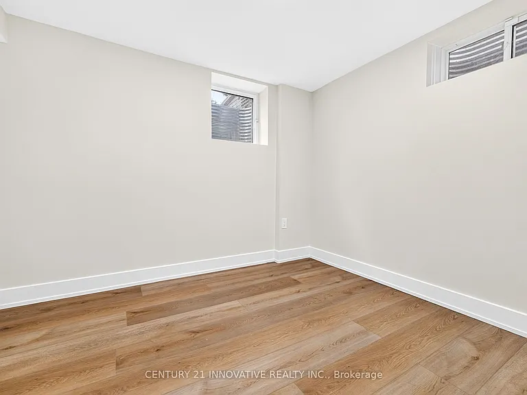 154 Fanshawe Dr #BASEMENT — Photo 14