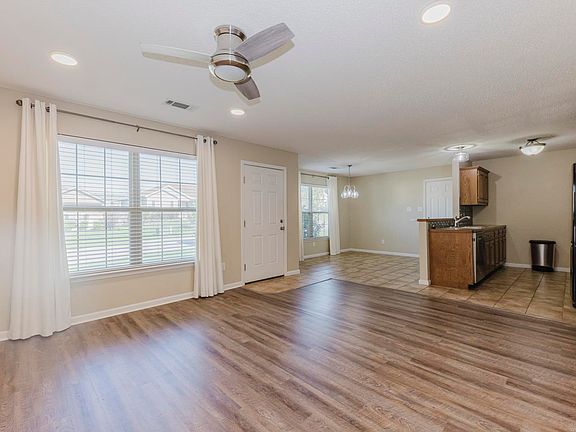 2nd image of 4853 Tall Grass Dr