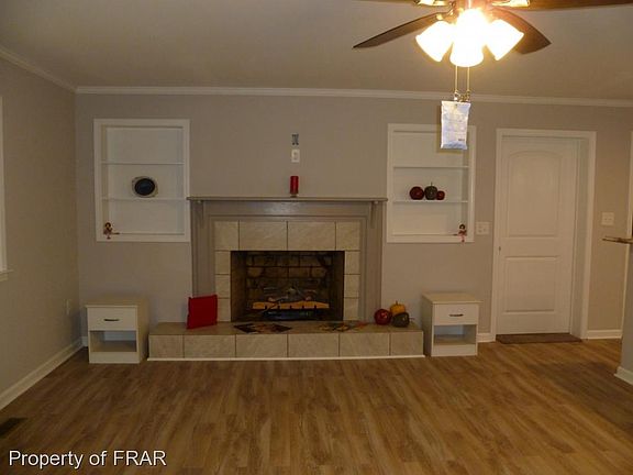 5th image of 210 E 6th Ave