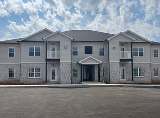 373 Hillview Mills Blvd, Bowling Green, KY 42101