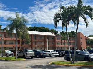 8818 W Mcnab Rd #303, Tamarac, FL 33321