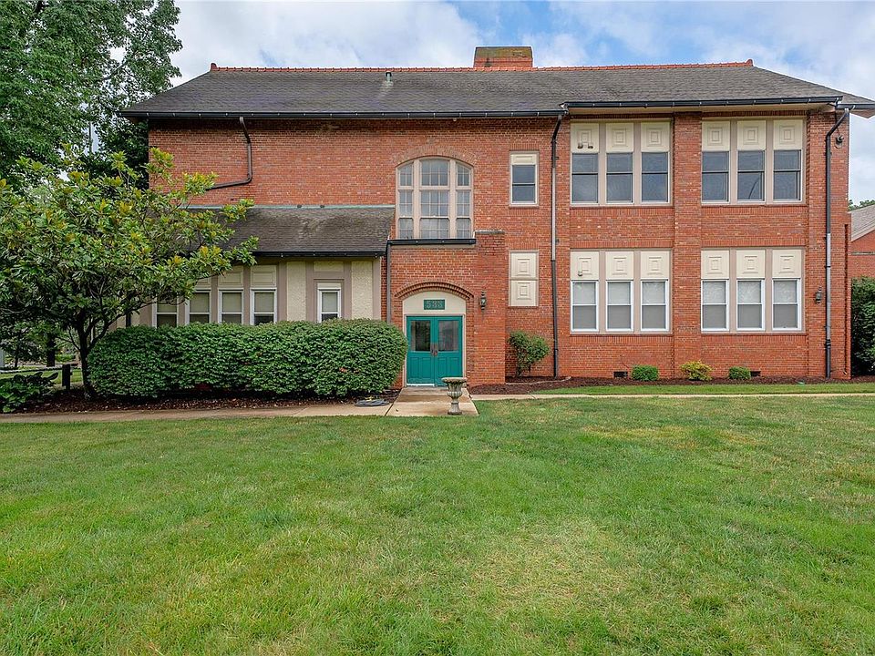 1st image of 533 Colebrook Dr APT D