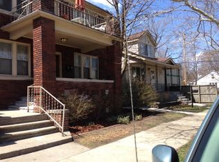 895 Beaconsfield - 2S, Grosse Pointe, MI 48230