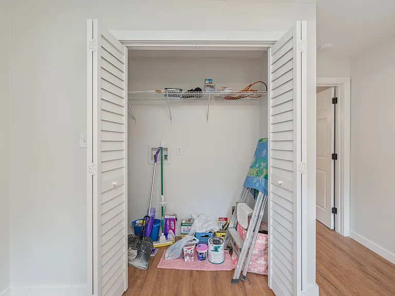 812 E Edney Ave — Photo 19