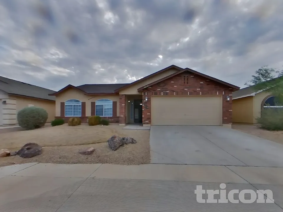 40237 N Jodi Dr