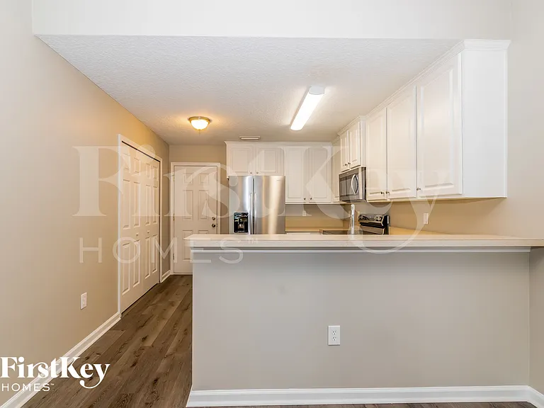 3875 Pebble Brooke Cir — Photo 5