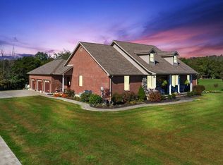 200 Ty Dr, Peebles, OH 45660