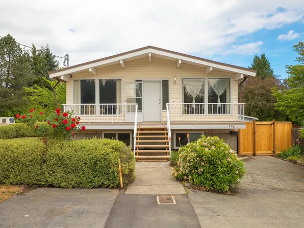 880 Oakley St, Nanaimo, BC V9S 2A2