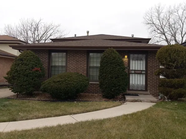 18034 Ravisloe Ter, Country Club Hills, IL 60478