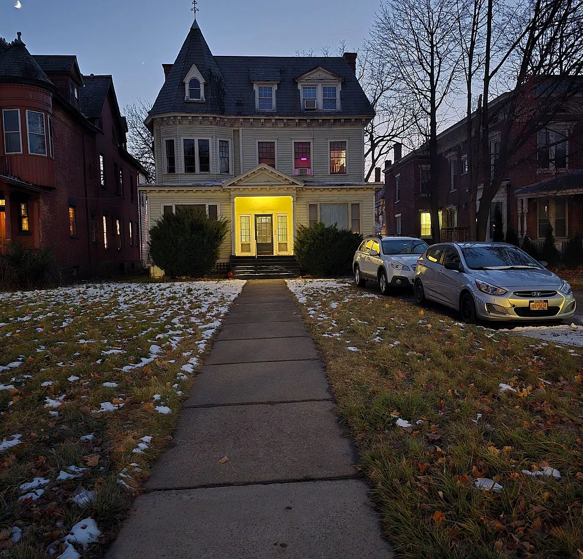 1 bed, 850 sqft, $1,275 — Photo 2