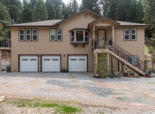 2945 Amber Trl, Pollock Pines, CA 95726