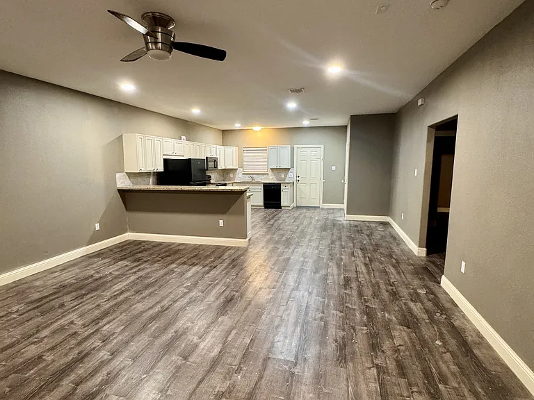 10314 Sierra Dr #A — Photo 1
