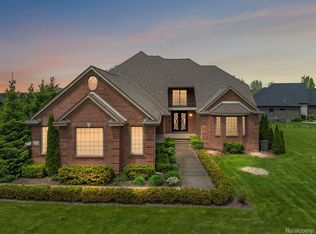 66701 Notre Dame Blvd, Washington, MI 48095