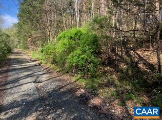 Rockfish Woods Cir, Howardsville, VA 24562