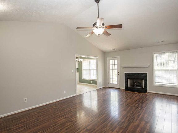 4th image of 108 Shortleaf Dr