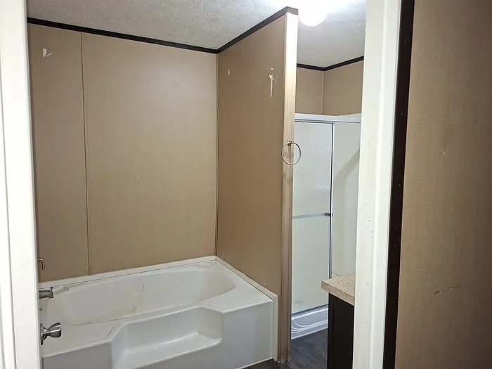 3 bed, 2.0 bath, $1,300 — Photo 3